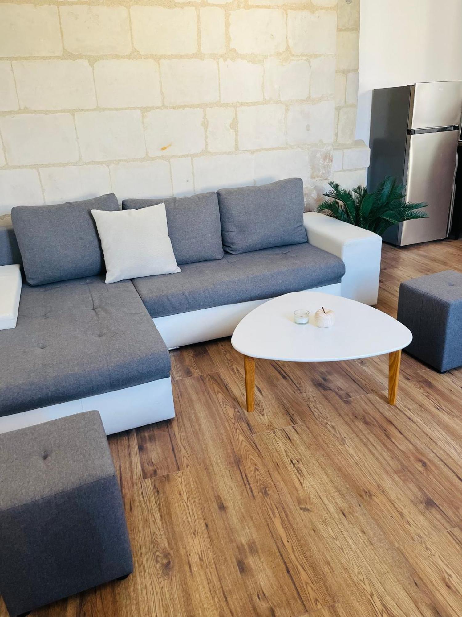 Apartment 6 Pers A 15 Minutes D Angers Corne